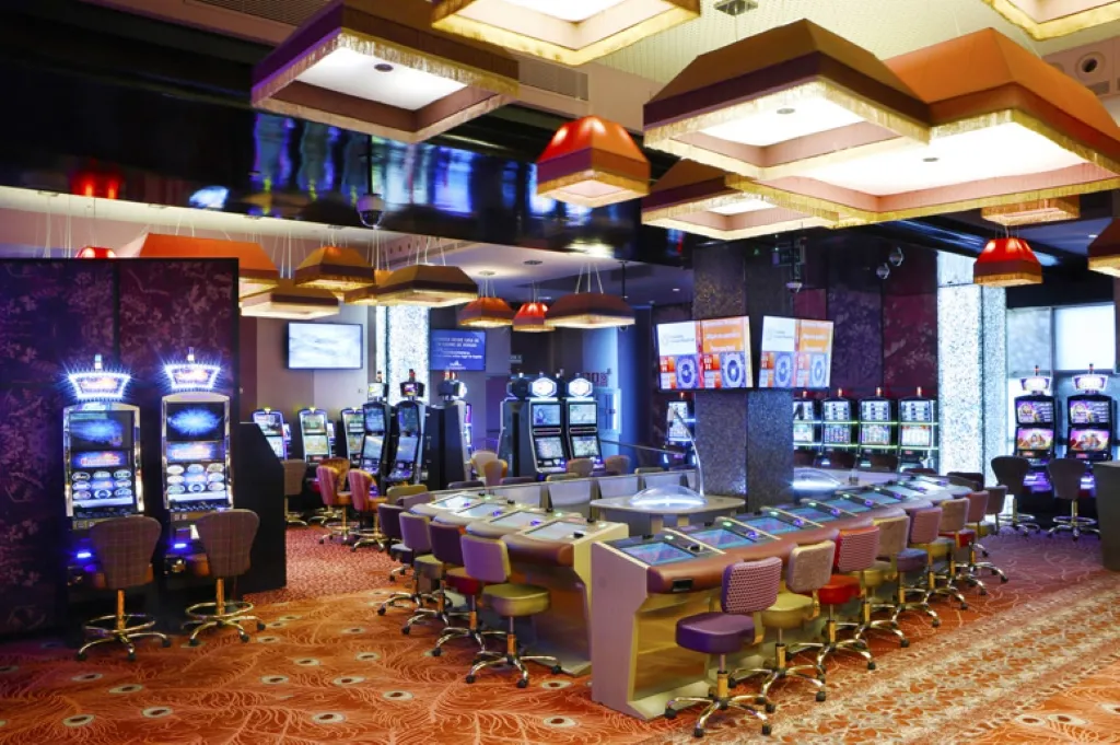 cgm slots